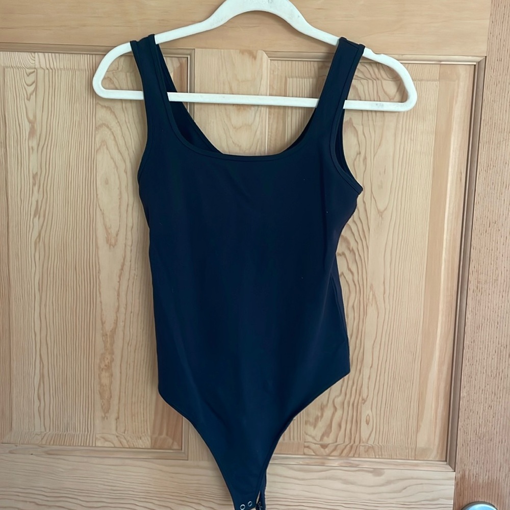 Black Abercrombie seamless fabric tank body suit